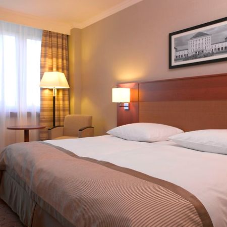 Holiday Inn Munich-Schwabing Cameră foto
