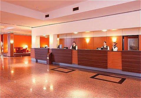 Holiday Inn Munich-Schwabing Exterior foto