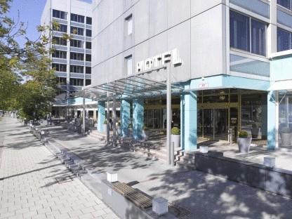 Holiday Inn Munich-Schwabing Exterior foto